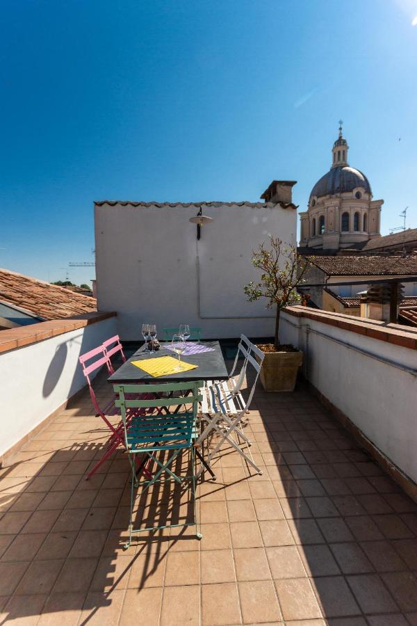 La Terrazza Apartment - Smart Holiday Μάντοβα Εξωτερικό φωτογραφία